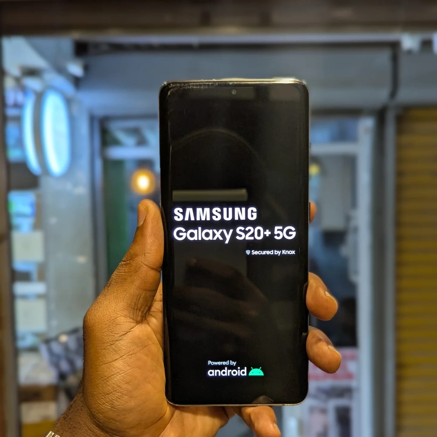 Samsung Galaxy S20+ - Image 1