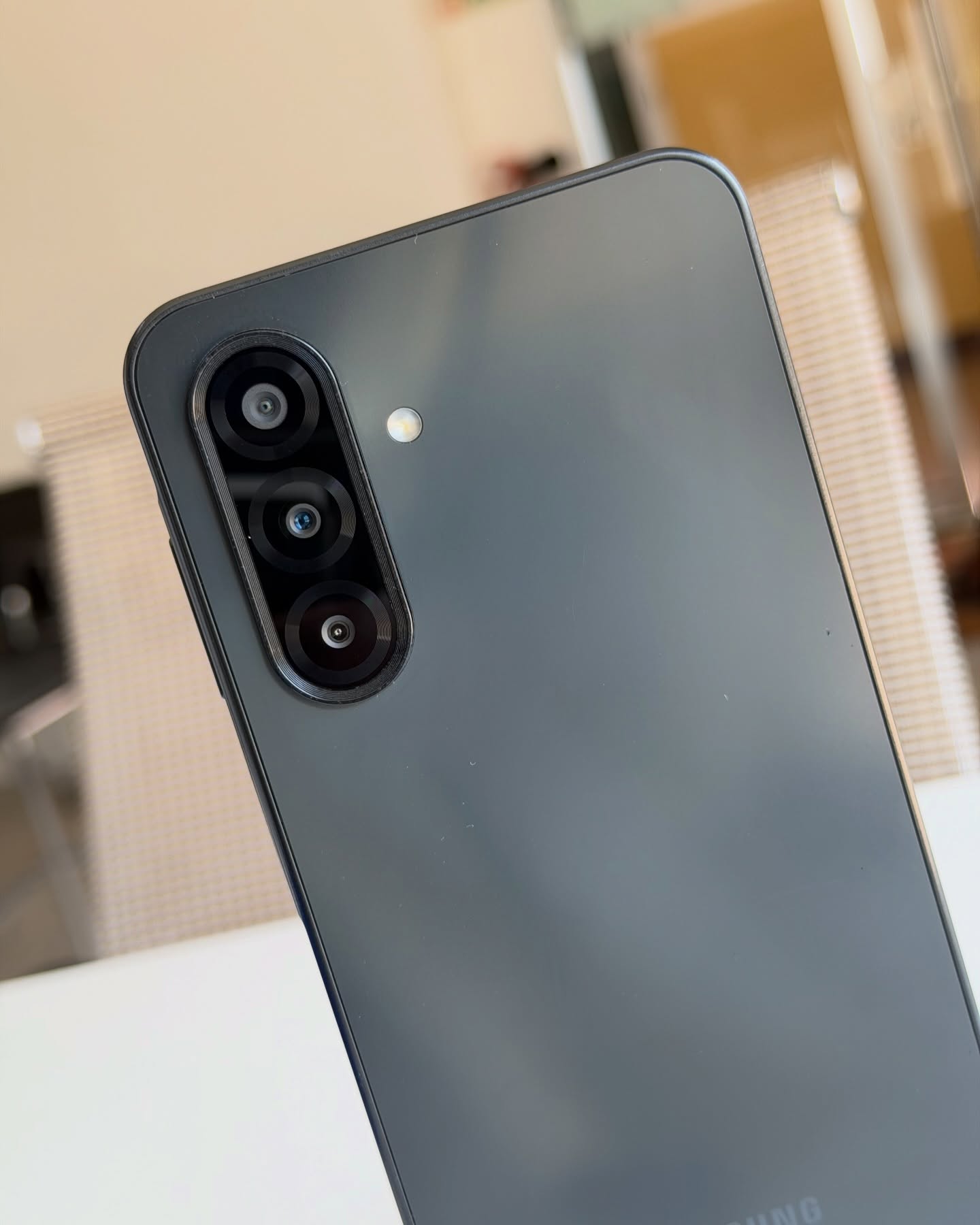 Samsung Galaxy A17 - Image 4